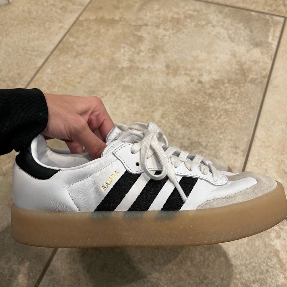 adidas Sambae